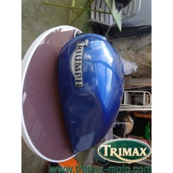 Réservoir Triumph classic bleu bon état