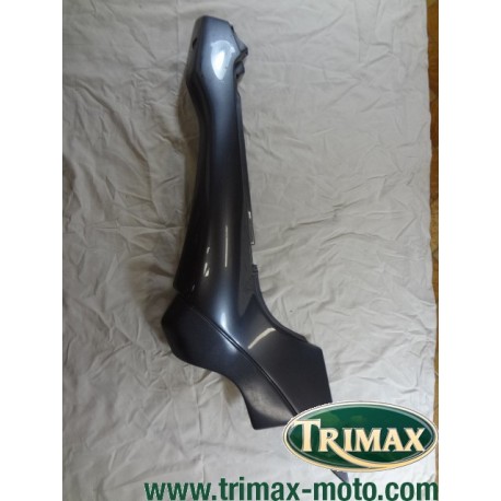 Flanc de selle droit gris Triumph Speed Triple ou Daytona n°4